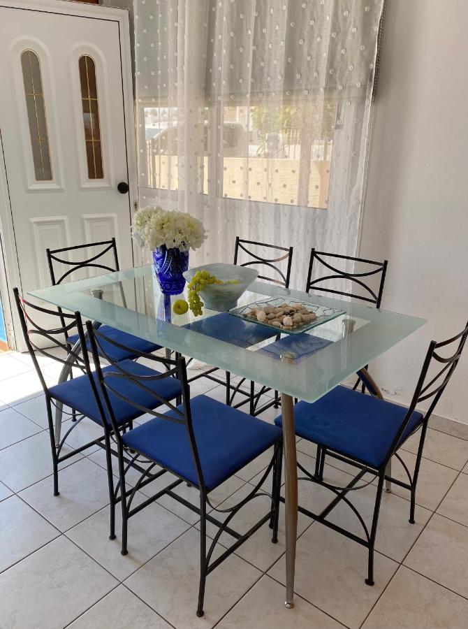 Villa Emiliana Paralimni Exteriör bild