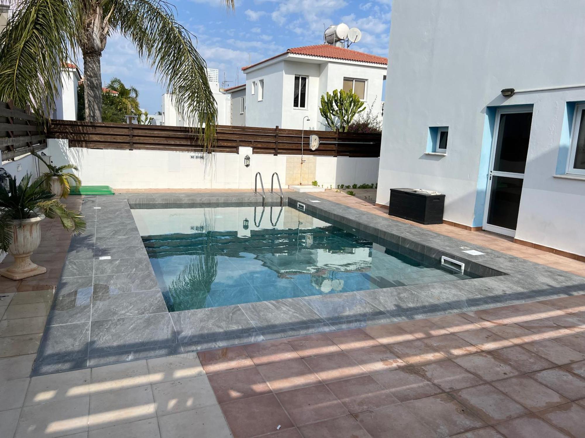 Villa Emiliana Paralimni Exteriör bild