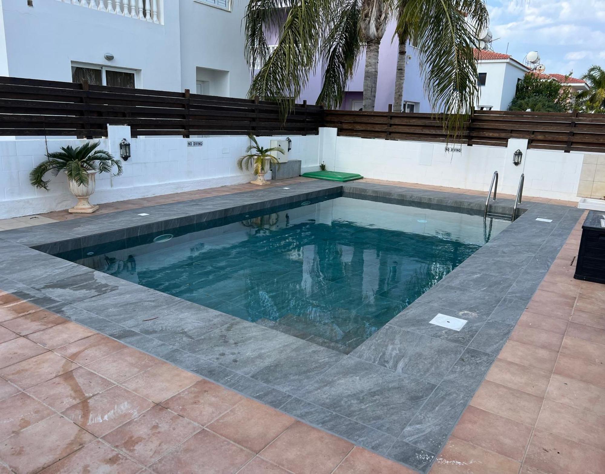 Villa Emiliana Paralimni Exteriör bild